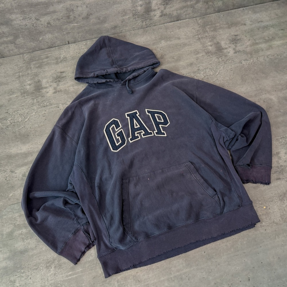 Y2K 2000's 00's GAP Faded Navy Blue Spellout Thrashed Pullover Hoodie